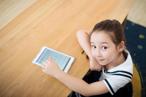 iEnglish賦能線下教培自救