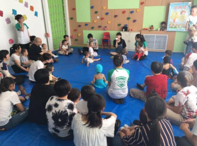 澳真早教加盟給孩子一個(gè)豐富多彩的童年