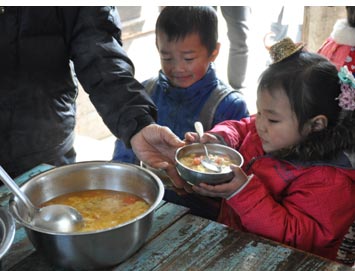 讓愛伴成長蔡司啟動第三屆優視力助童行動