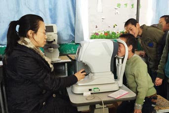 讓愛伴成長蔡司啟動第三屆優視力助童行動